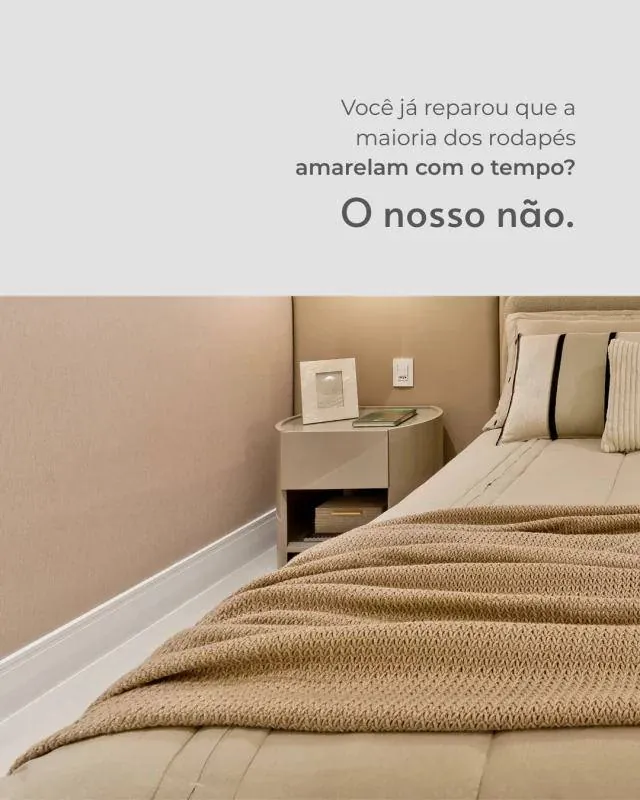 Quarto com rodapé Santa Luzia